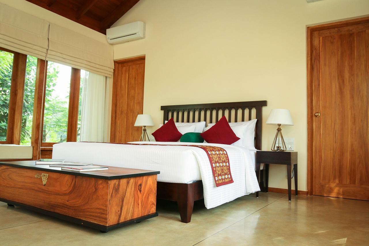 Kings Pavilion Luxury Hotel Kandy Buitenkant foto