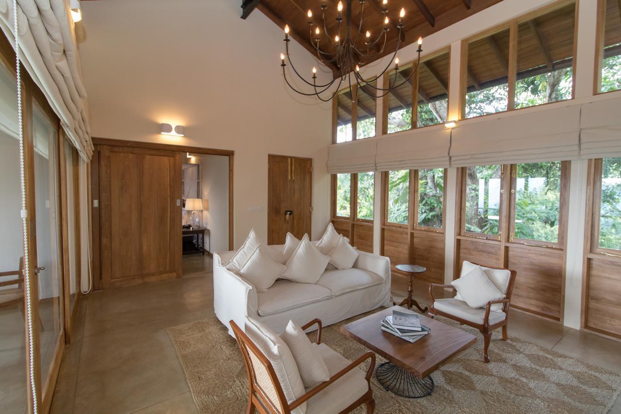 Kings Pavilion Luxury Hotel Kandy Buitenkant foto