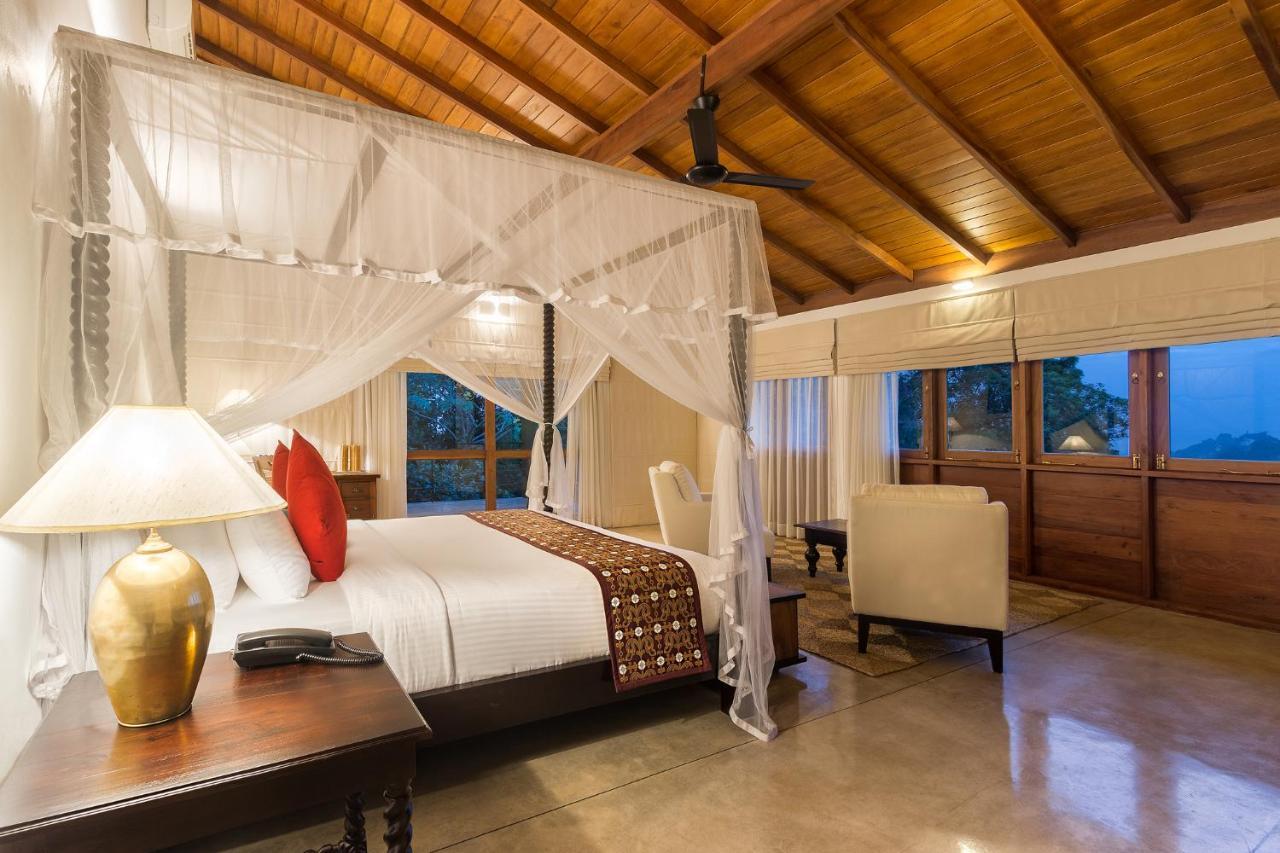 Kings Pavilion Luxury Hotel Kandy Buitenkant foto