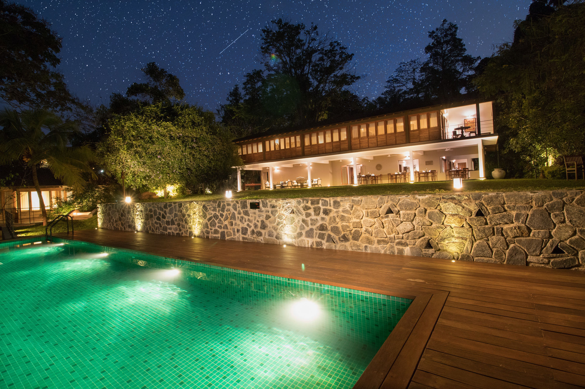 Kings Pavilion Luxury Hotel Kandy Buitenkant foto